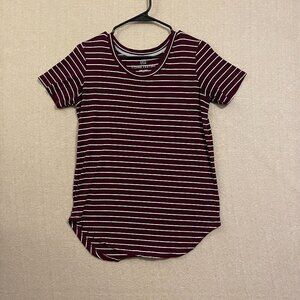 Vienna Couture Top Women's Medium Burgundy Striped Pullover Short Sleeves